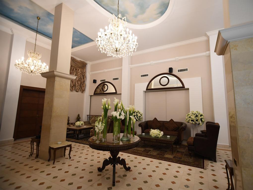Colibri Hotel ブロウマナ エクステリア 写真